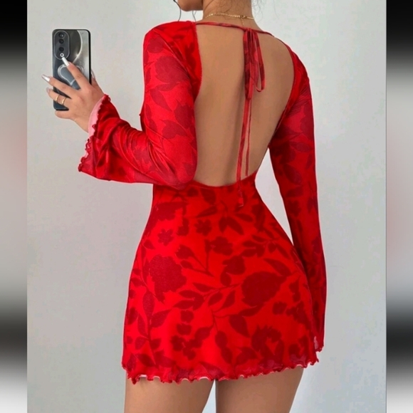 Women's Floral Print Backless Flare Sleeve Mini Dress,Summer Dresses - Picture 2 of 5